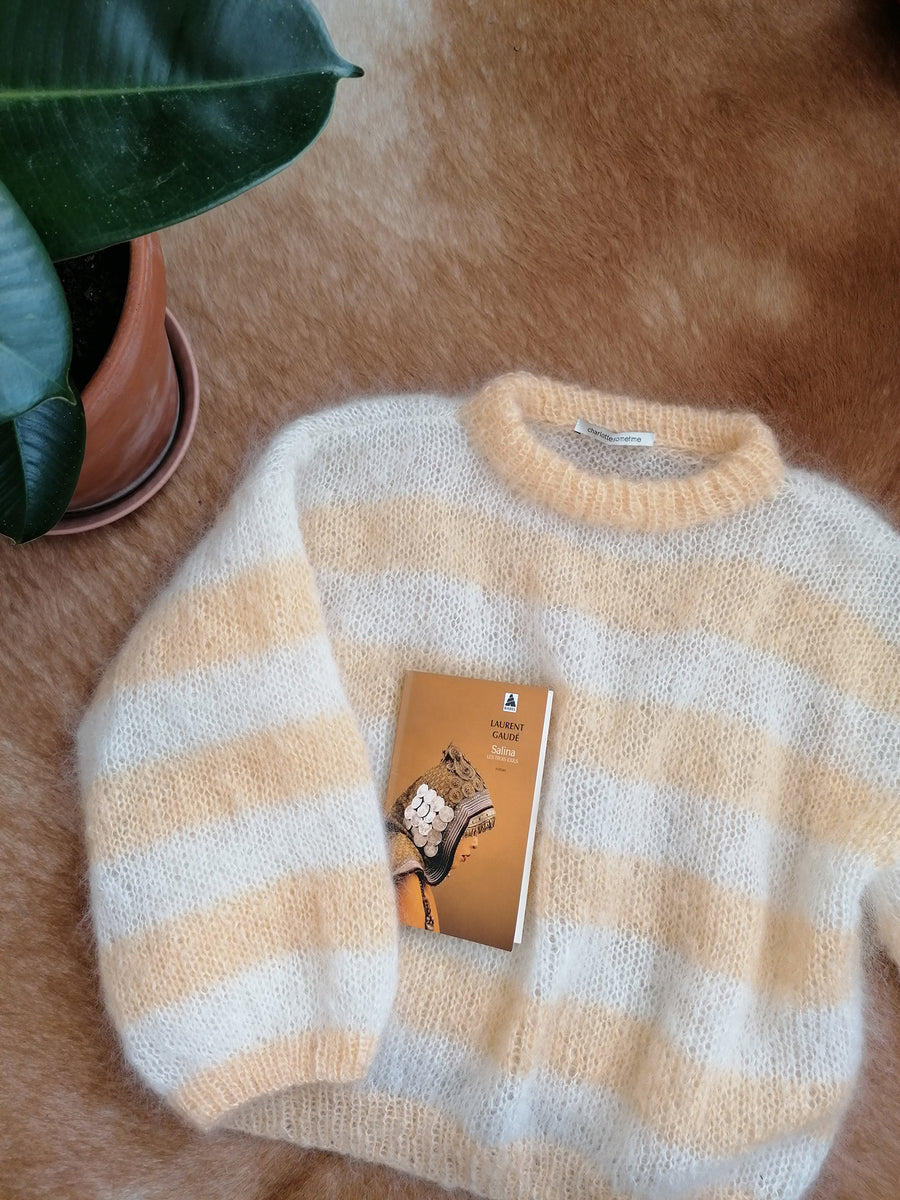 Kit Bubblegum sweater - Charlotte Sometime